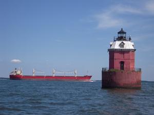 Click image for larger version

Name:	Sandy Point Light.jpg
Views:	20
Size:	35.7 KB
ID:	3078